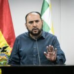 Violencia en bloqueos deja 23 policías heridos y bienes estatales dañados