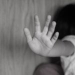 Una niña de 5 años se defendió ante un intento de abuso sexual