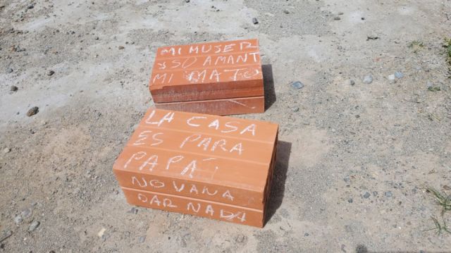 Triple infanticidio: Tres niños y su padre fueron hallados sin vida en su vivienda