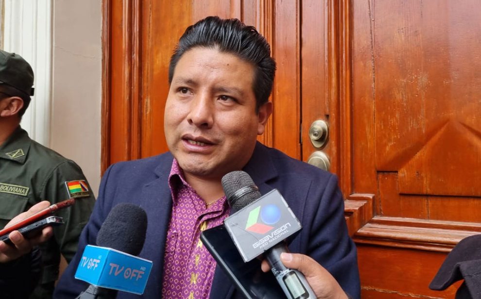 El Gobernador Santos Quispe pide a Arias que declare a La Paz en desastre