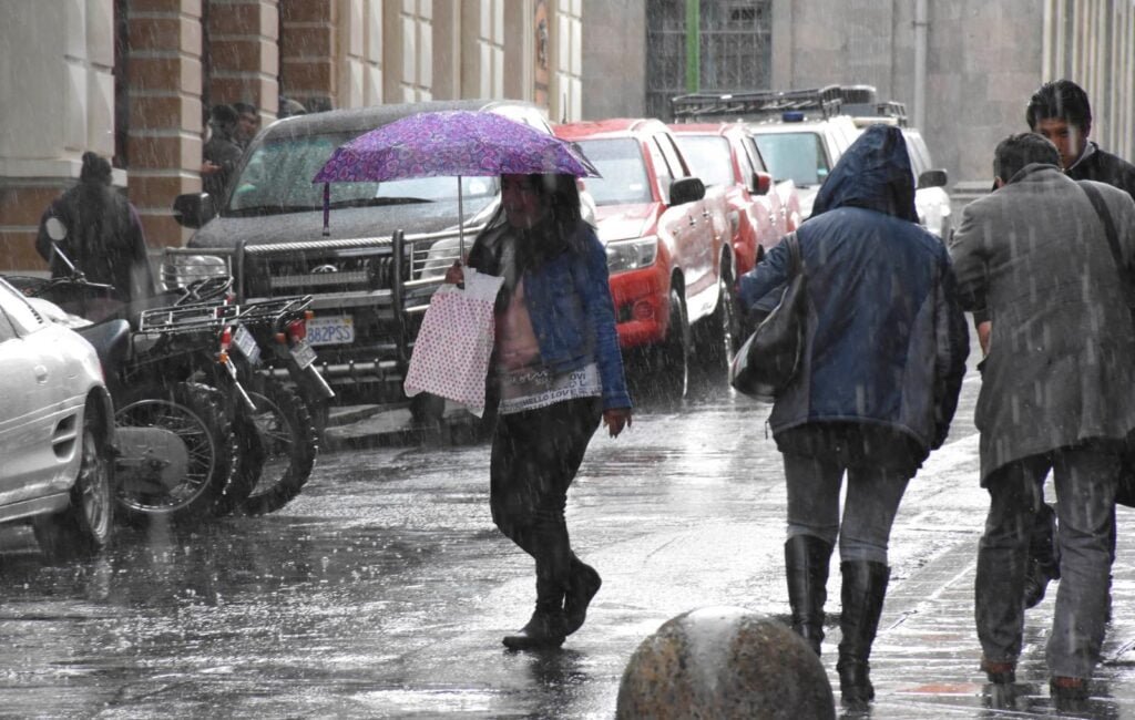 Pronostican lluvias y tormentas eléctricas en el sur de La Paz, similar al fenómeno de ayer