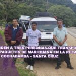 Aprehenden a tres personas que transportaban 150 paquetes de marihuana en la ruta antigua a Cochabamba