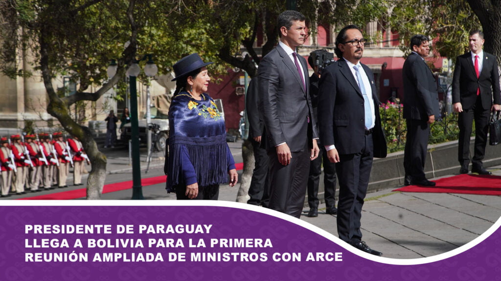 Presidente de Paraguay llega a Bolivia para la primera reunión ampliada de ministros con Arce