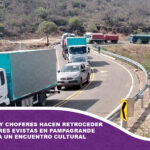 Estudiantes y choferes hacen retroceder a bloqueadores evistas en Pampagrande para llegar a un encuentro cultural