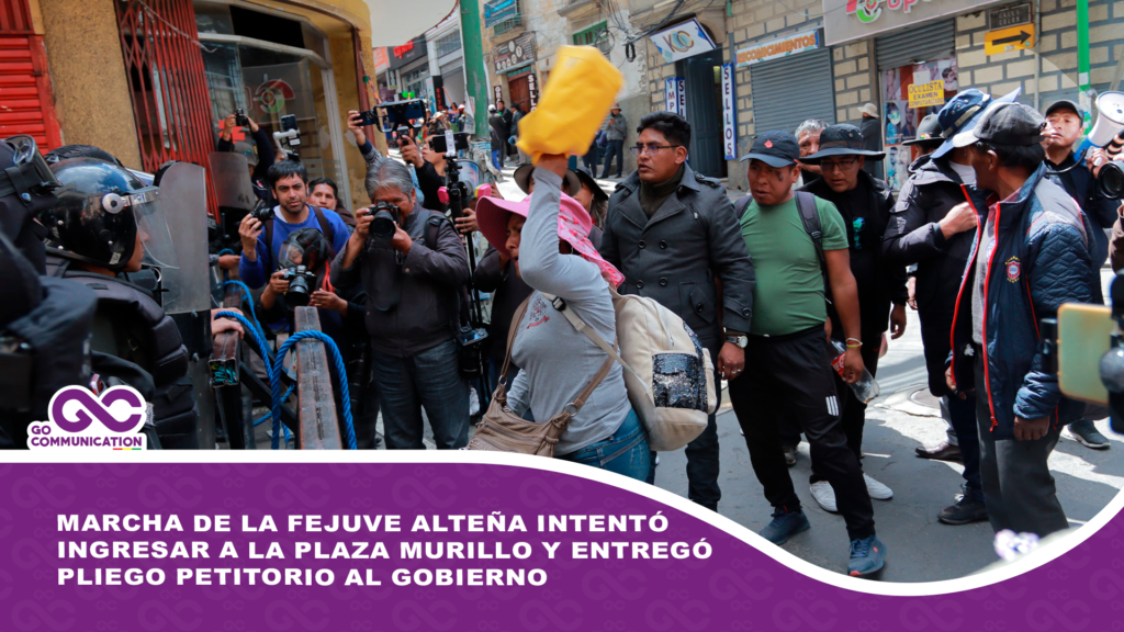 Marcha de la Fejuve alteña intentó ingresar a la plaza Murillo y entregó pliego petitorio al Gobierno