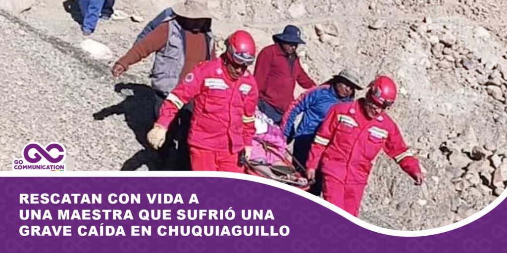 Rescatan con vida a una maestra que sufrió una grave caída en Chuquiaguillo