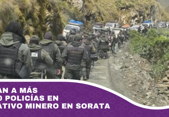 Atacan a más de 300 policías en operativo minero en Sorata
