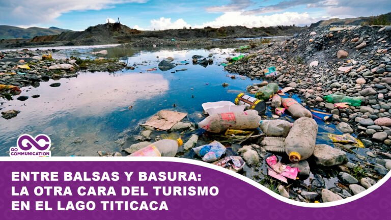 Entre balsas y basura la otra cara del turismo en el Titicaca
