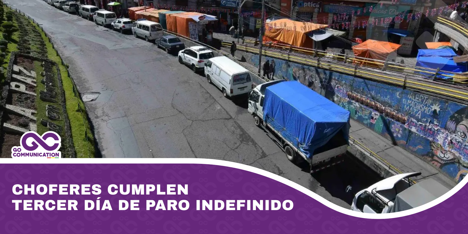 Choferes cumplen tercer día de paro indefinido