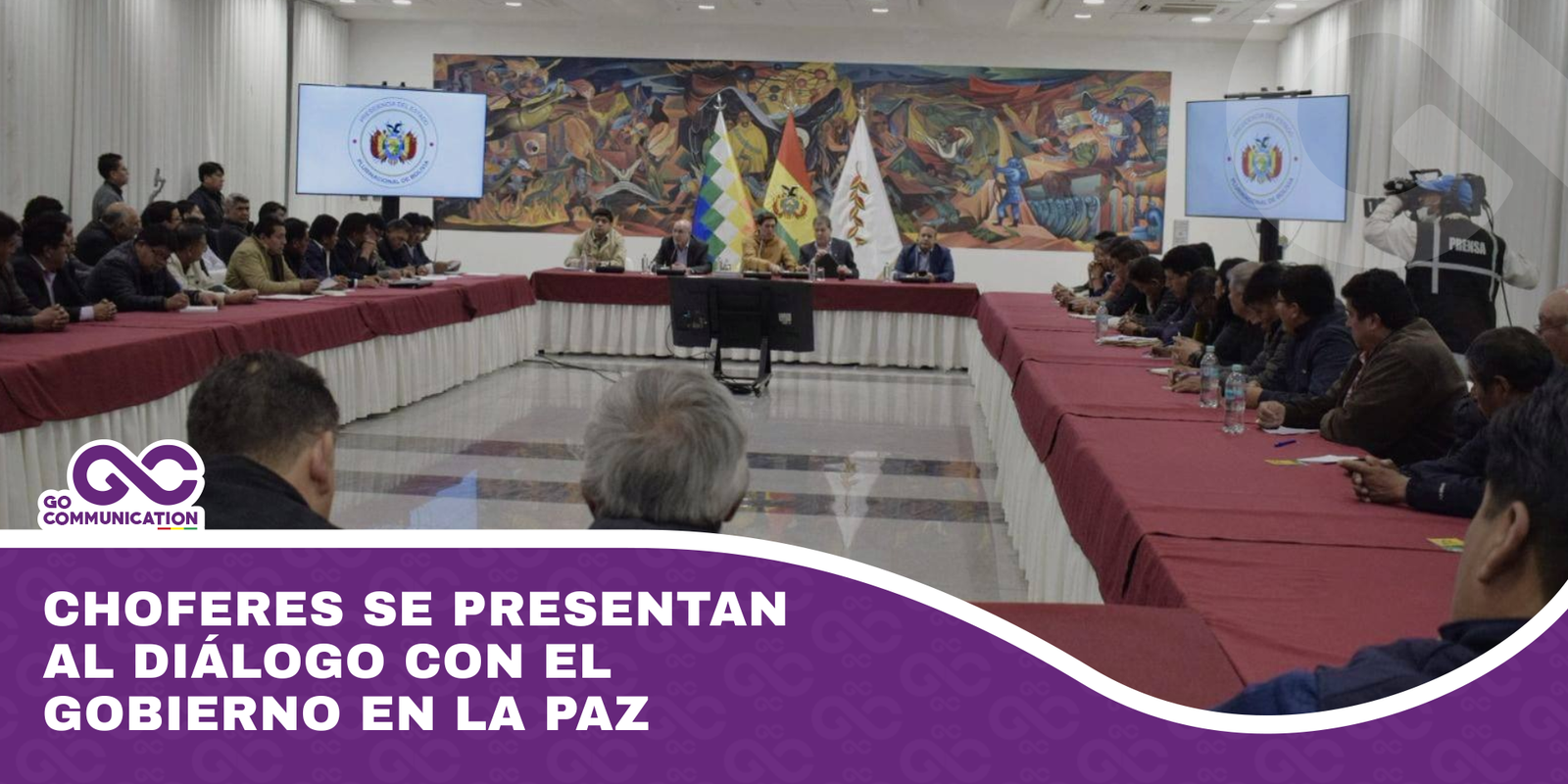 Choferes se presentan al diálogo con el Gobierno en La Paz