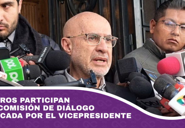 Ministros participan en la Comisión de Diálogo convocada por el vicepresidente