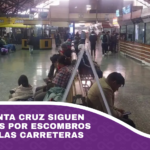Viajes a Santa Cruz siguen suspendidos por escombros y daños en las carreteras